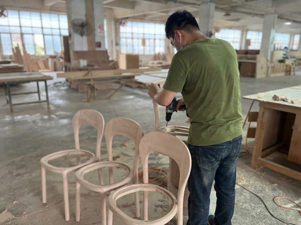 china-furniture-orders-color-variance